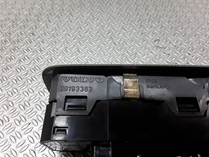 Volvo V70 (2000 - 2004) 09193383 Блок кнопок стеклоподъемников — фото 2