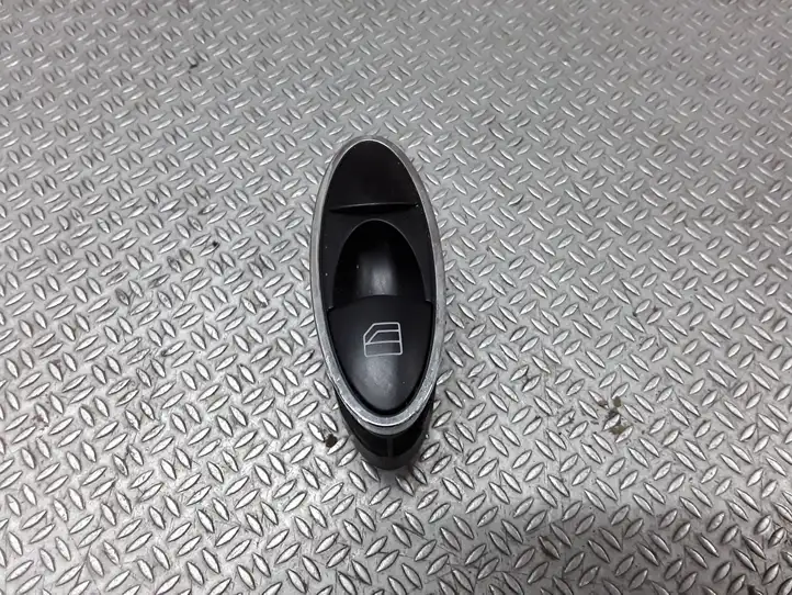 Mercedes-Benz E W211 (2002 - 2009) A2118218651 Блок кнопок стеклоподъемников — фото 1