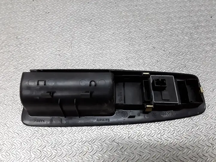 Volkswagen Polo (2001 - 2005) 6Q1867171 Блок кнопок стеклоподъемников — фото 3