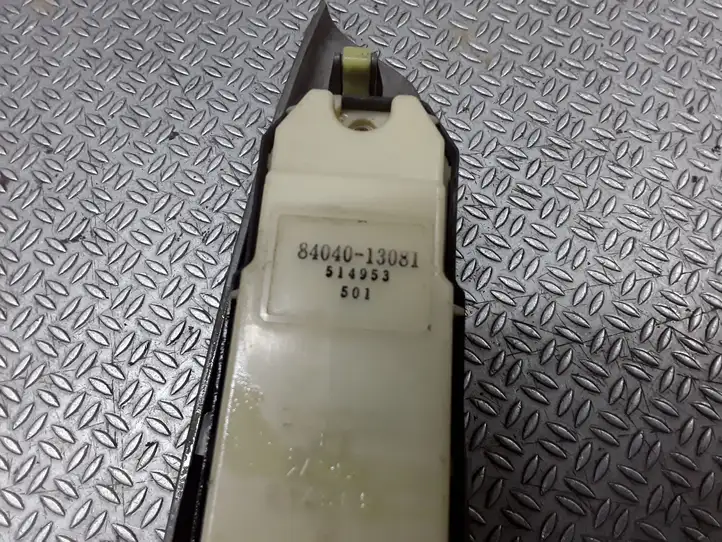 Toyota Corolla Verso E121 (2001 - 2004) 8404013081 Кнопка стеклоподъемников — фото 3