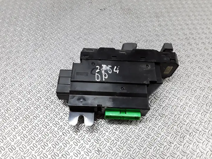 Volvo S60 (2000 - 2004) 8682950 Кнопка стеклоподъемников — фото 3