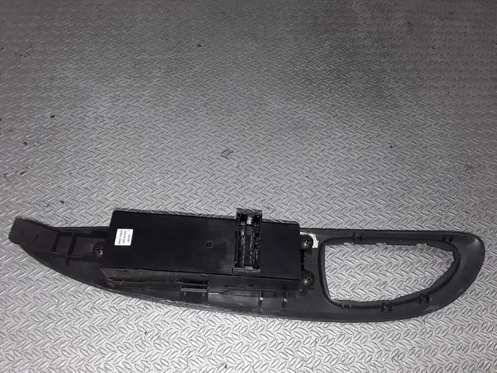 Nissan Primera (2001 - 2008) 25401AV640 Блок кнопок стеклоподъемников — фото 3