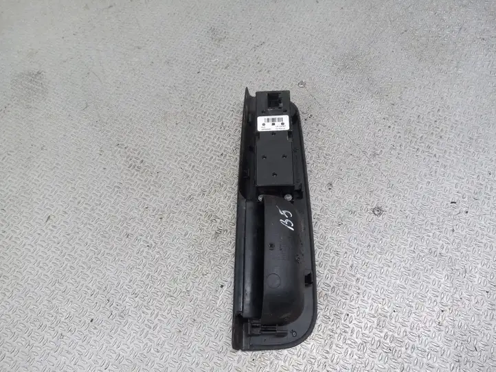 Skoda Superb B5 (3U) (2001 - 2008) 1J4959857 Блок кнопок стеклоподъемников — фото 3