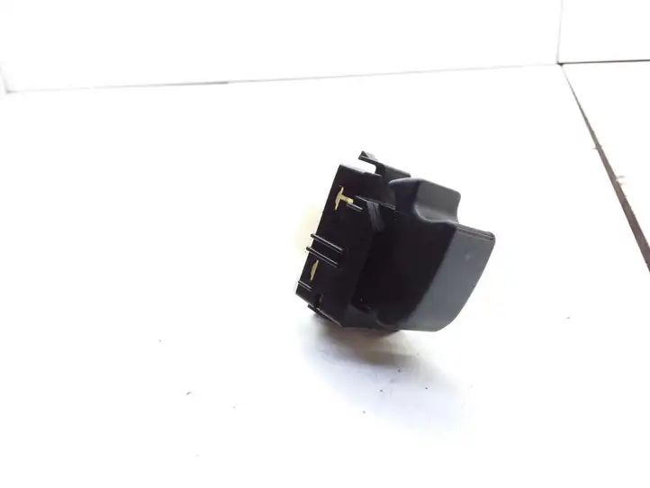 Toyota Avensis T250 (2003 - 2006) 8481005050 Блок кнопок стеклоподъемников — фото 2