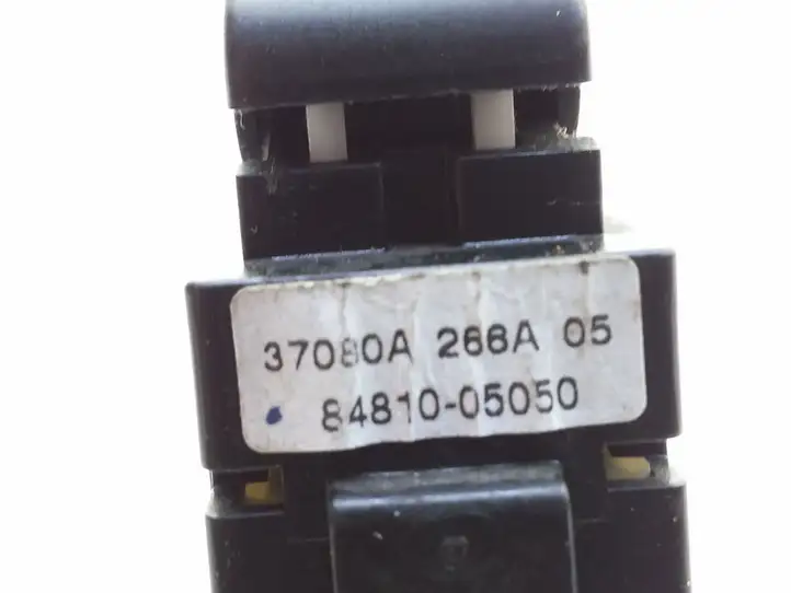 Toyota Avensis T250 (2003 - 2006) 8481005050 Блок кнопок стеклоподъемников — фото 4
