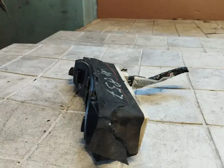 Subaru Outback (2007 - 2009) 514837 Блок кнопок стеклоподъемников — фото 3