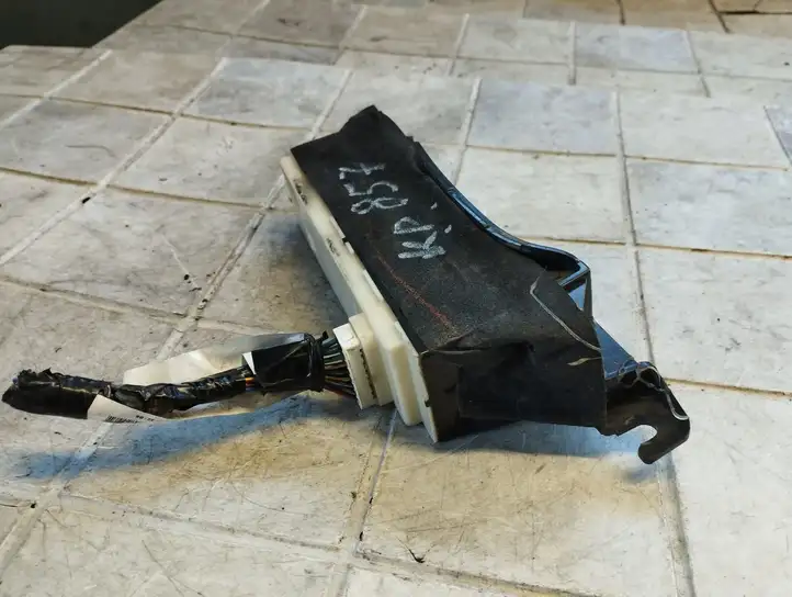 Subaru Outback (2007 - 2009) 514837 Блок кнопок стеклоподъемников — фото 5