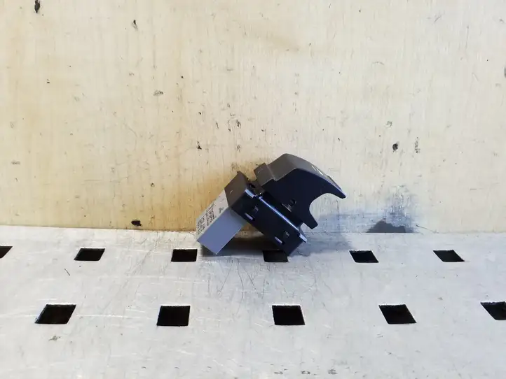 Volkswagen PASSAT B7 (2011 - 2014) 7L6959855E Кнопка стеклоподъемников — фото 2