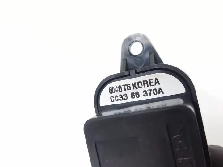 Mazda 5 (2005 - 2010) CC3366370A Кнопка стеклоподъемников — фото 3