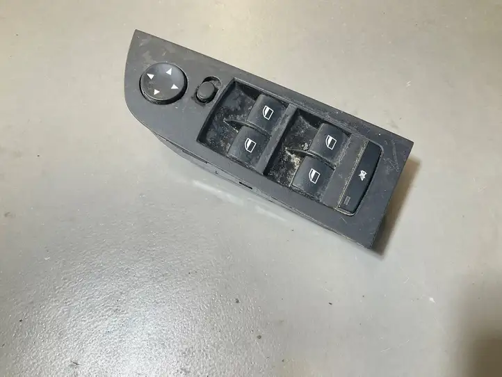 BMW 3 E90 E91 (2005 - 2012) 6948637 Кнопка стеклоподъемников — фото 1
