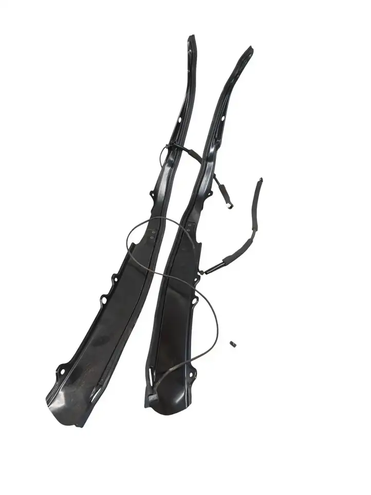 Toyota RAV 4 (XA50) (2018 - )   Датчик открытия багажной двери (на крыле)