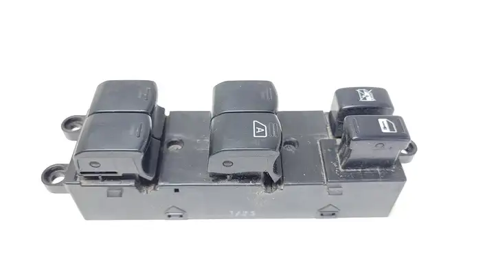 Subaru Forester SH (2008 - 2013) Блок кнопок стеклоподъемников — фото 1