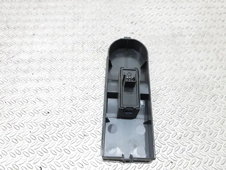 Opel Zafira B (2003 - 2006) 13228709 Блок кнопок стеклоподъемников — фото 3