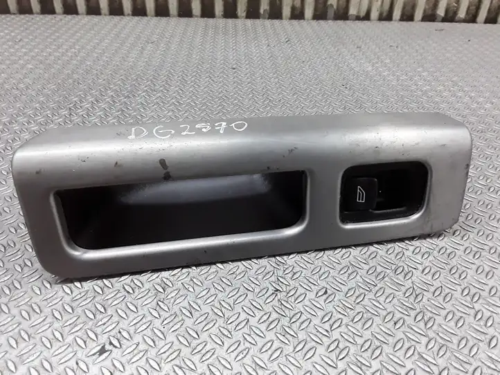 Volvo S40 (2004 - 2007) 30774163 Кнопка стеклоподъемников — фото 1