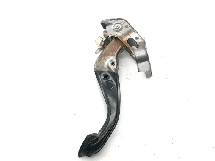 Toyota Yaris (2009 - 2012) Тормозная педаль — фото 3