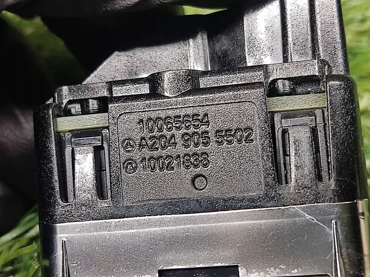 Mercedes-Benz E W212 (2009 - 2016) A2049055502 Блок кнопок стеклоподъемников — фото 3