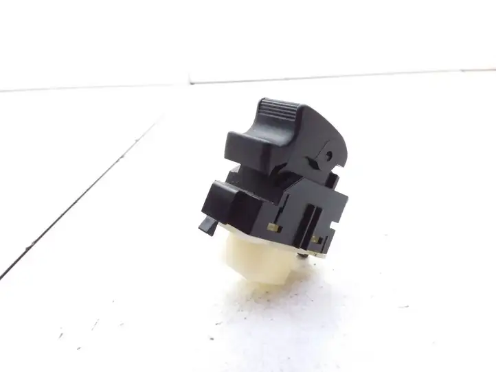 Toyota Avensis T250 (2003 - 2006) 8481005050 Блок кнопок стеклоподъемников — фото 2