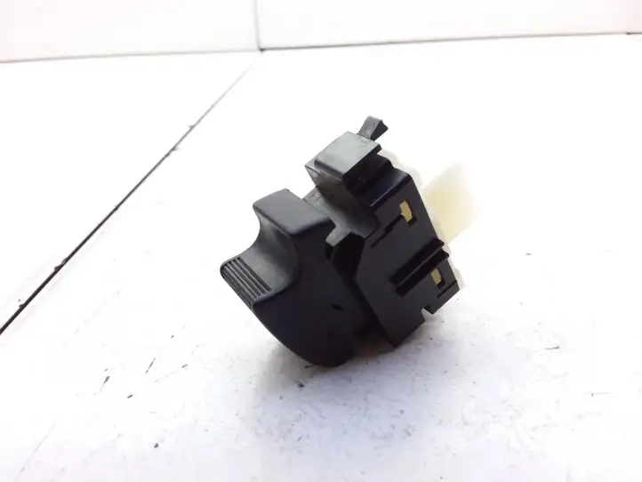 Toyota Avensis T250 (2003 - 2006) 8481005050 Блок кнопок стеклоподъемников — фото 4