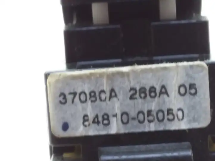 Toyota Avensis T250 (2003 - 2006) 8481005050 Блок кнопок стеклоподъемников — фото 5