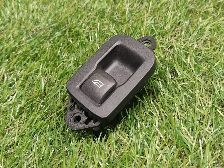 Volvo S60 (2010 - 2013) 31272013 Блок кнопок стеклоподъемников — фото 1