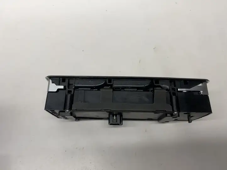 Mercedes-Benz E W212 (2009 - 2016) A2129056100 Блок кнопок стеклоподъемников — фото 6