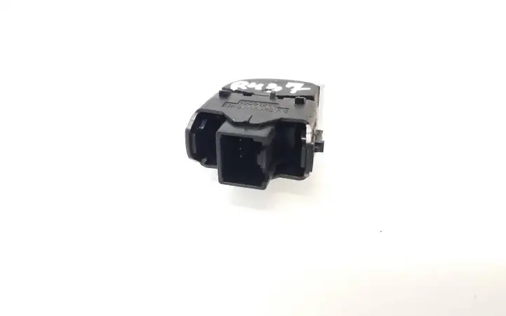 Ford Focus (2011 - 2015) BM5T14529AB Блок кнопок стеклоподъемников — фото 3