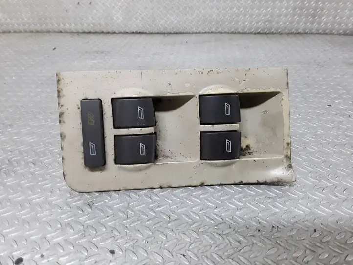 Audi A6 S6 C5 4B (2001 - 2004) 4B1950521 Блок кнопок стеклоподъемников — фото 1