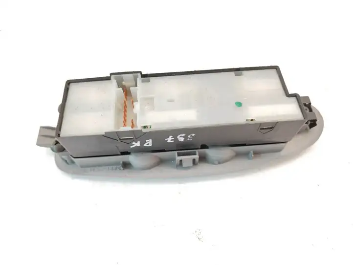 Nissan (2000 - 2006) 80961BU400 Блок кнопок стеклоподъемников — фото 3