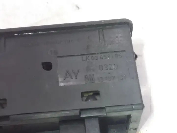 Opel Astra H (2004 - 2009) 13197131 Блок кнопок стеклоподъемников — фото 4