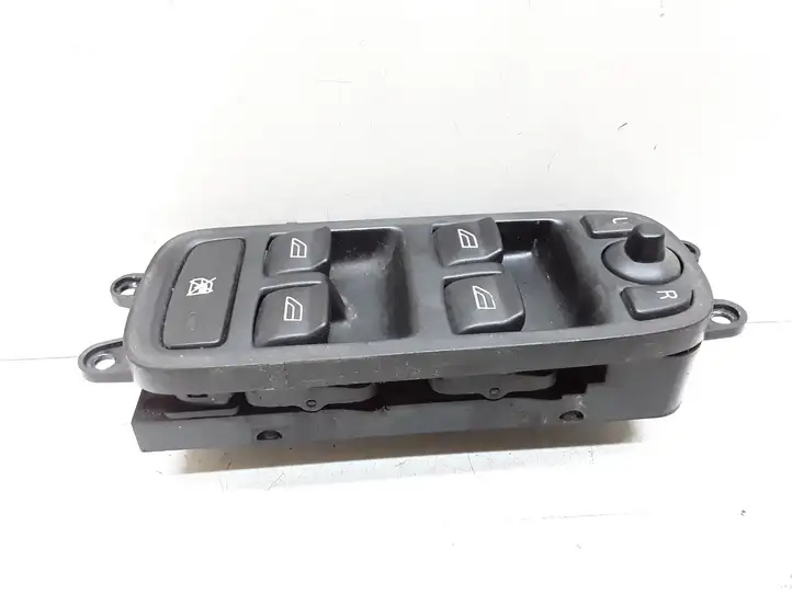 Volvo V50 (2004 - 2008) 30710787 Блок кнопок стеклоподъемников — фото 1