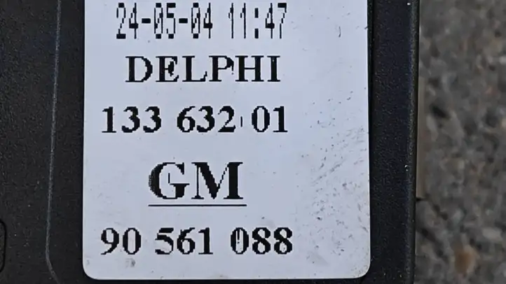 Opel Zafira B (2003 - 2006) 13363201 Блок кнопок стеклоподъемников — фото 2
