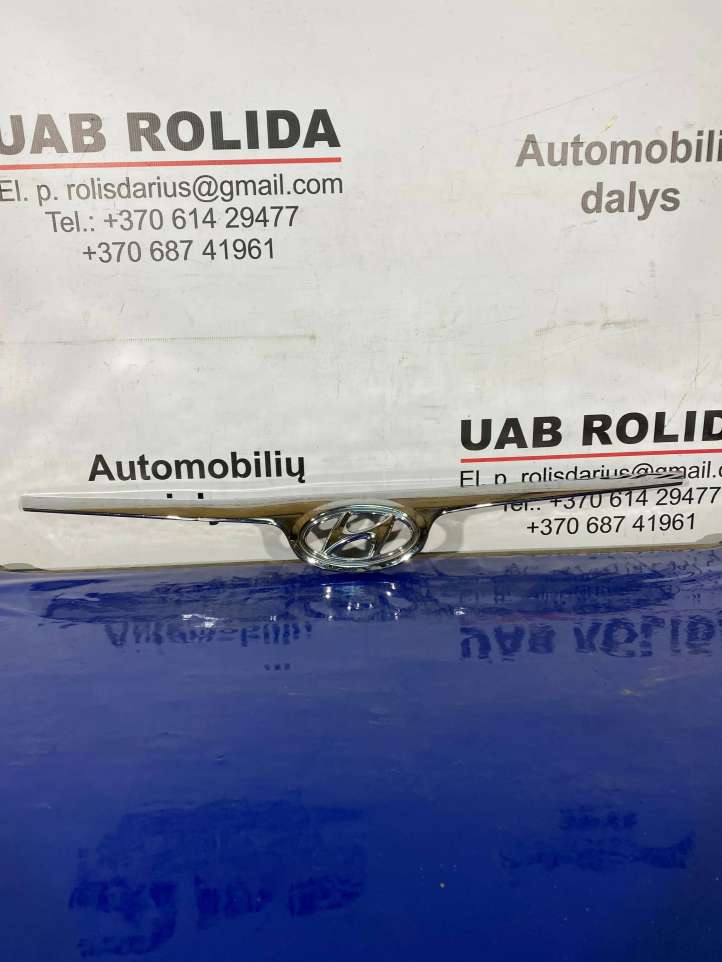 Hyundai i30 (2007 - 2012)  863522R000 Верхняя решётка