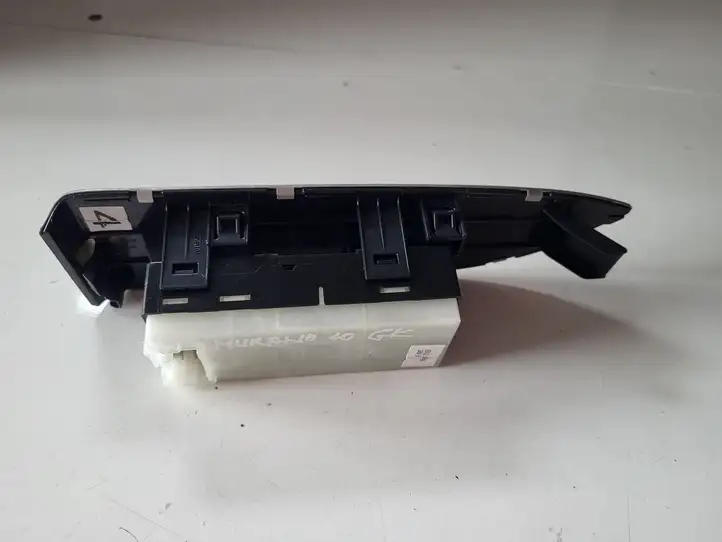 Nissan Murano Z51 (2009 - 2016)   Кнопка стеклоподъемников