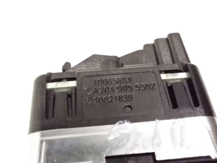 Mercedes-Benz C W204 (2007 - 2014) A2049055502 Блок кнопок стеклоподъемников — фото 2