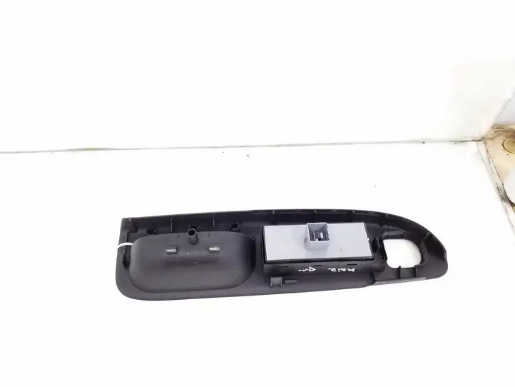 Volkswagen PASSAT B6 (2005 - 2010) 1K4959857B Блок кнопок стеклоподъемников — фото 4
