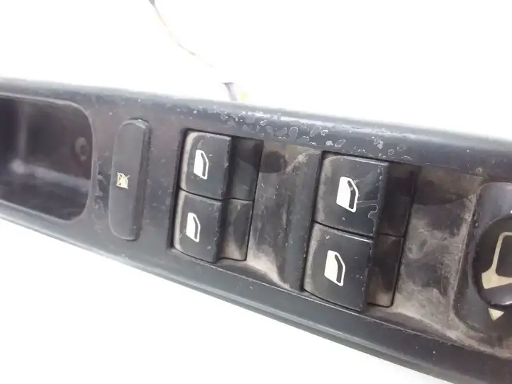 Peugeot 307 (2005 - 2008) 96531124XT Блок кнопок стеклоподъемников — фото 3