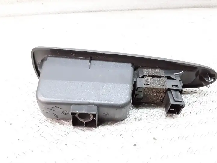 Citroen C4 (2004 - 2008) Блок кнопок стеклоподъемников — фото 2
