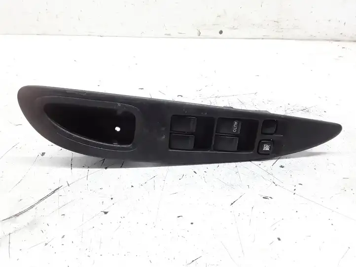 Nissan Primera (2001 - 2008) 25401AV640 Блок кнопок стеклоподъемников — фото 1