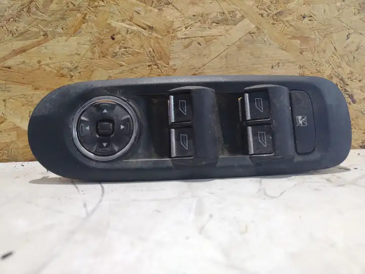 Ford Mondeo MK IV (2007 - 2014) 7S7T14A132AB Блок кнопок стеклоподъемников — фото 1