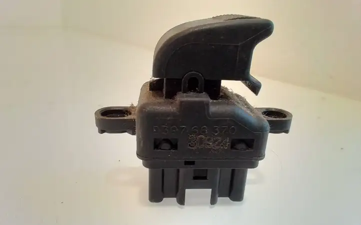 Mazda 2 (2003 - 2007) 939766370 Кнопка стеклоподъемников — фото 2