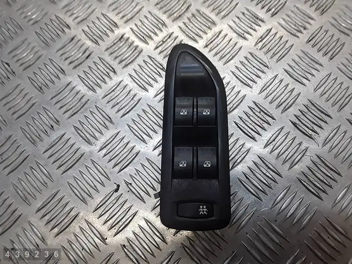 Renault Laguna II (2001 - 2005) 26515 Блок кнопок стеклоподъемников — фото 1