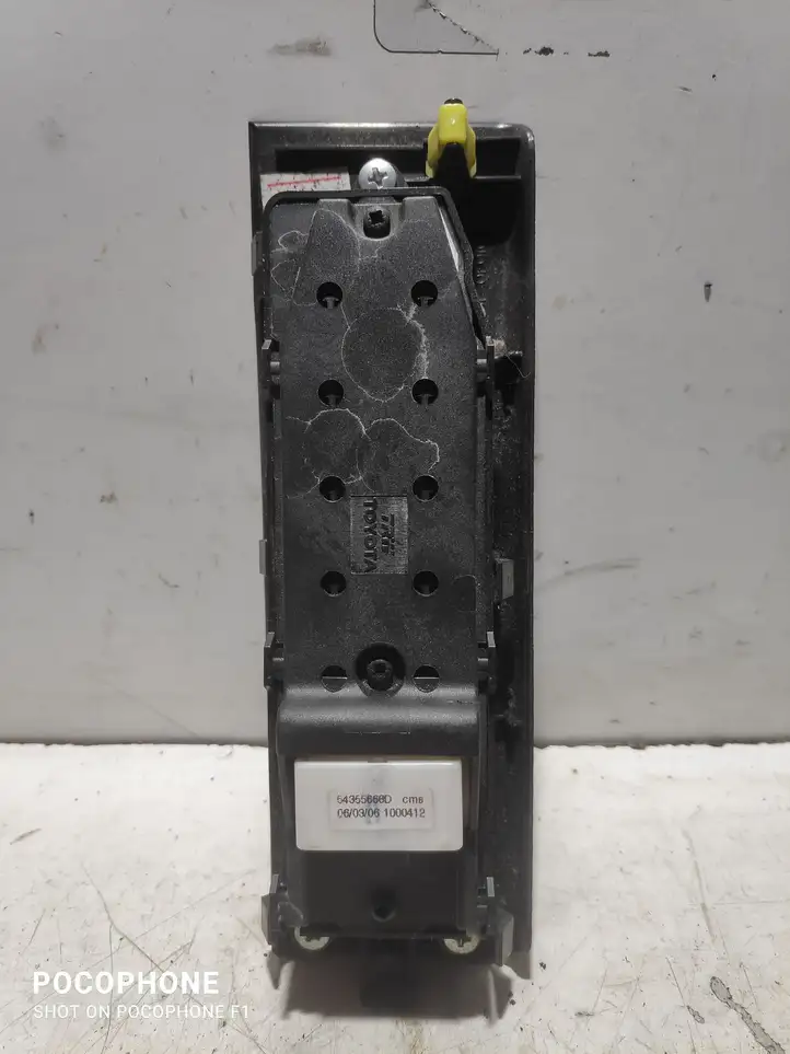 Toyota Corolla Verso E121 (2004 - 2007) 54355668D Кнопка стеклоподъемников — фото 2