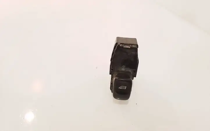 Volvo S60 (2000 - 2004) 8685288 Блок кнопок стеклоподъемников — фото 1
