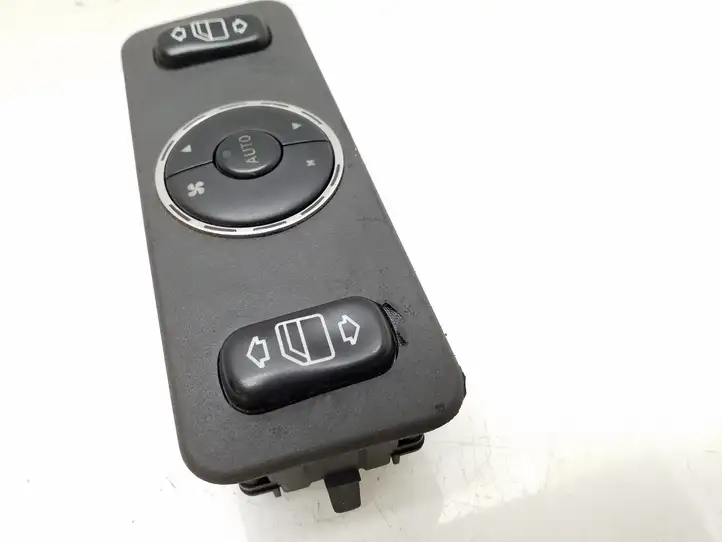 Mercedes-Benz ML W163 (1997 - 2005) A1638200326 Блок кнопок стеклоподъемников — фото 3