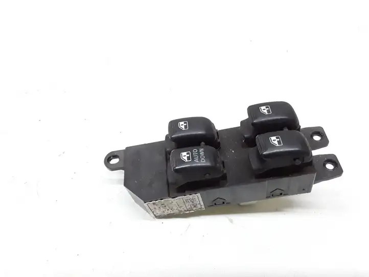 Hyundai Santa Fe (2000 - 2005) 9357026000 Блок кнопок стеклоподъемников — фото 1