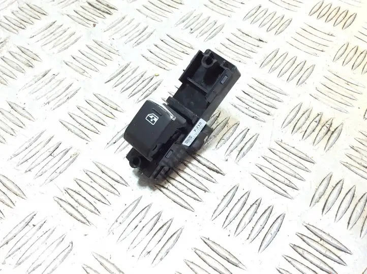 Subaru XV I (2011 - 2018) 83071FJ180 Блок кнопок стеклоподъемников — фото 1