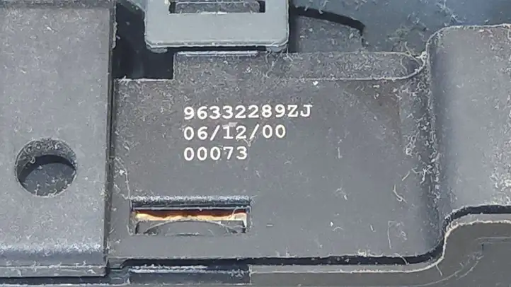 Citroen C5 (2004 - 2008) 96332289ZJ Кнопка стеклоподъемников — фото 3
