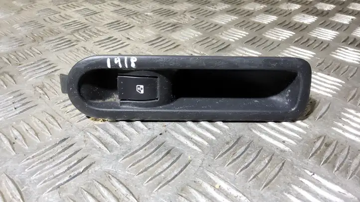 Renault Scenic II - Grand scenic II (2003 - 2006) 156013870 Блок кнопок стеклоподъемников — фото 1