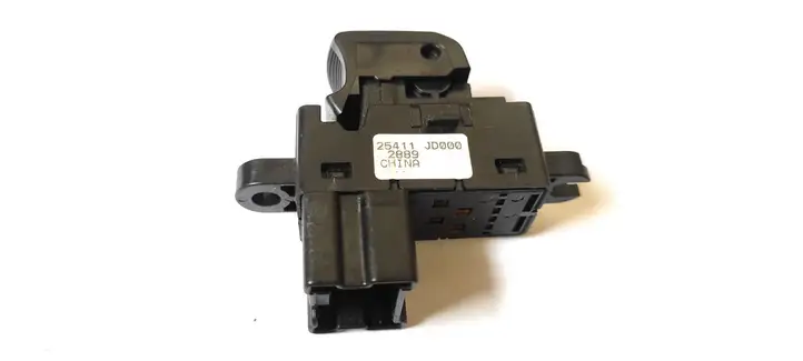 Nissan Qashqai (2006 - 2010) 25411JD000 Блок кнопок стеклоподъемников — фото 3