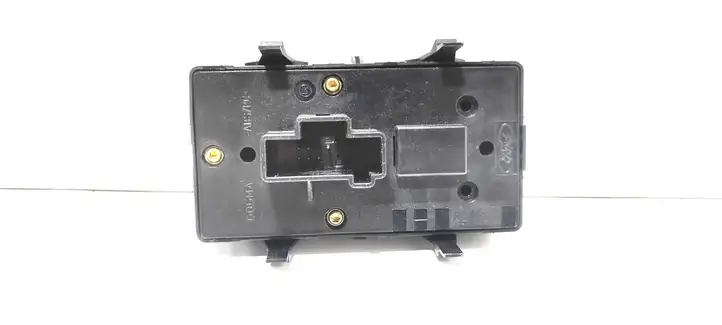 Ford Mondeo Mk III (2000 - 2007) 1S7T14A132 Блок кнопок стеклоподъемников — фото 2